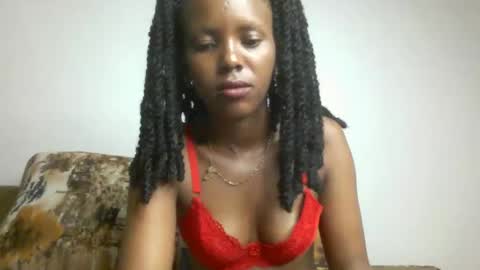 bunnydiva_ online show from March 22, 2:37 am