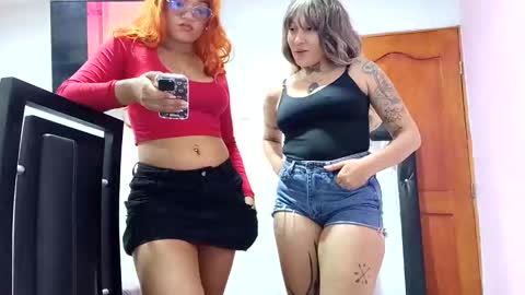 Snapshot of bunnydolly_ chatting on March 1, 7:05 pm bunnydolly_ online show from March 1, 7:05 pm