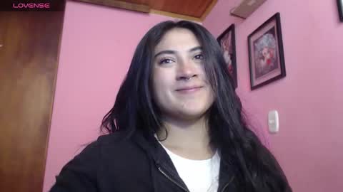 Snapshot of bunnyemilyr0s33 chatting on November 5, 2:17 pm bunnyEmilyR0s33 online show from November 5, 2:17 pm