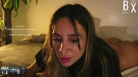 Stephanie   Next stream TUESDAY   6pm  PDT online show from February 26, 4:03 am