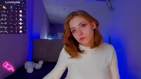 Snapshot of bunnyshows chatting on November 12, 1:22 pm BunnyShows online show from November 12, 1:22 pm