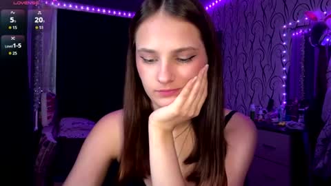 Snapshot of bunnytrussel chatting on July 13, 10:07 am Bella online show from July 13, 10:07 am