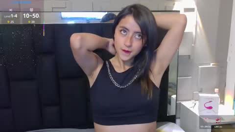 Vanessa online show from November 13, 6:45 am