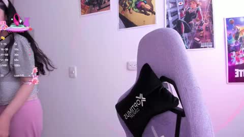 Jess online show from February 10, 9:04 pm