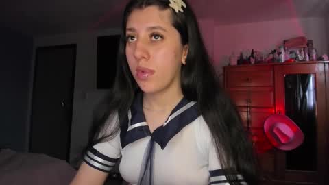 Jess online show from October 31, 4:52 pm