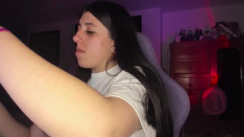 Jess online show from November 18, 3:12 am