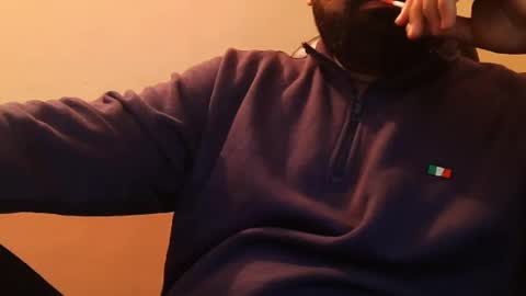 Snapshot of burlymonster chatting on December 31, 10:48 am Hairy Arabian online show from December 31, 10:48 am