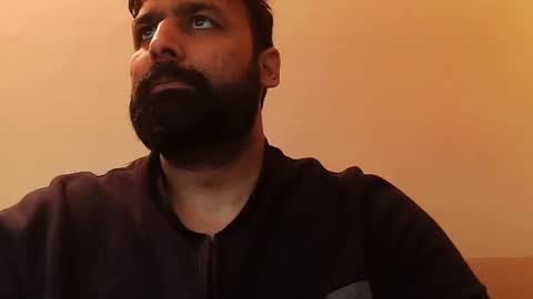 Snapshot of burlymonster chatting on January 9, 8:34 am Hairy Arabian online show from January 9, 8:34 am
