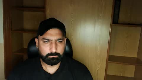 Snapshot of burlymonster chatting on September 13, 7:30 am Hairy Arabian online show from September 13, 7:30 am