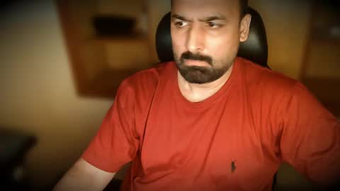 Snapshot of burlymonster chatting on October 3, 4:31 am Hairy Arabian online show from October 3, 4:31 am