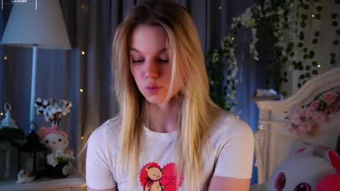 Jessica online show from January 12, 2:11 pm