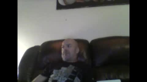 Snapshot of burnleyguy1977 chatting on January 12, 7:13 am burnleyguy1977 online show from January 12, 7:13 am