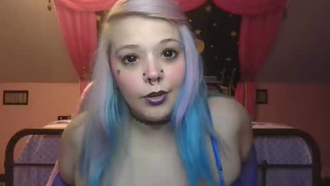 Snapshot of burnthemail chatting on October 5, 12:03 pm lilly online show from October 5, 12:03 pm