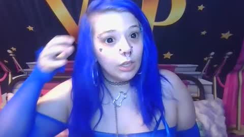 Snapshot of burnthemail chatting on December 1, 12:04 am lilly online show from December 1, 12:04 am