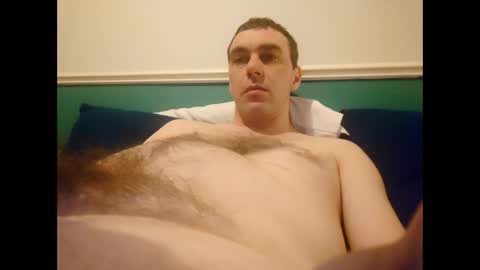 Snapshot of burtz909 chatting on January 1, 5:22 pm burtz909 online show from January 1, 5:22 pm