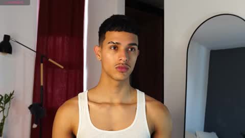 Buster independent model online show from February 15, 5:20 pm