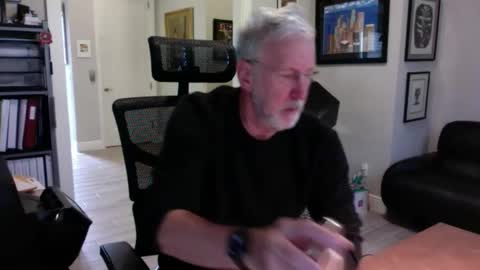 Snapshot of bustinout99 chatting on February 5, 5:28 pm afternoon wood online show from February 5, 5:28 pm
