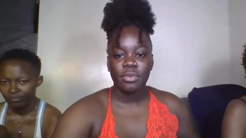 busty_mellons online show from October 2, 1:51 pm