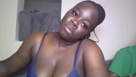 busty_mellons online show from October 9, 10:46 am