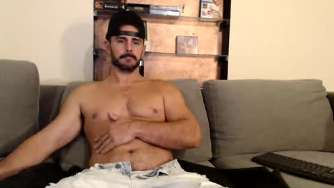 Snapshot of but4urpleasure chatting on June 28, 12:38 am but4urpleasure online show from June 28, 12:38 am