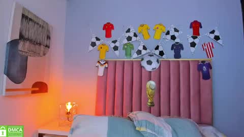 butterflydoll_ online show from June 24, 6:29 pm