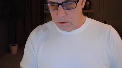 Snapshot of buttnakedfun954737 chatting on January 26, 11:39 am Miles online show from January 26, 11:39 am