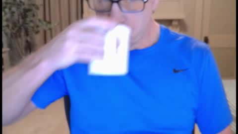 Snapshot of buttnakedfun954737 chatting on December 15, 11:25 am Miles online show from December 15, 11:25 am