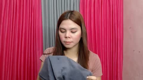 Snapshot of buttycamille chatting on January 21, 9:15 pm buttycamille online show from January 21, 9:15 pm