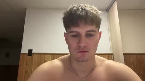 Snapshot of buzz5127 chatting on November 6, 5:41 am buzz5127 online show from November 6, 5:41 am