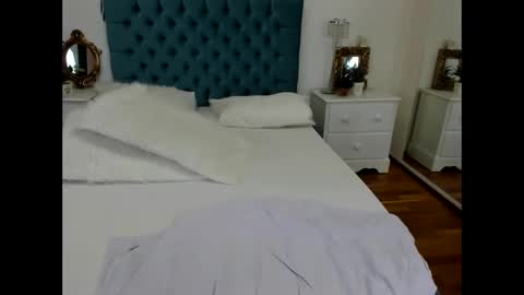 Snapshot of byastorm chatting on December 13, 2:32 am ByaStorm online show from December 13, 2:32 am