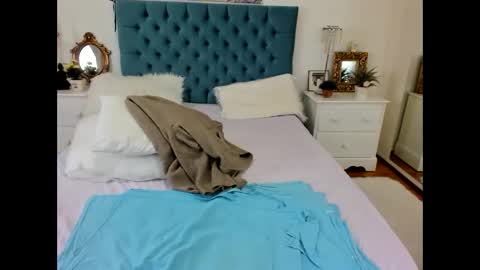 Snapshot of byastorm chatting on February 24, 4:49 am ByaStorm online show from February 24, 4:49 am