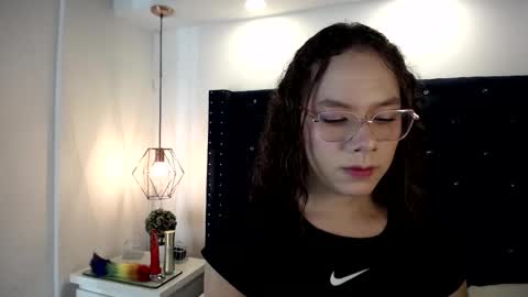 bycandy_ online show from September 22, 1:46 pm