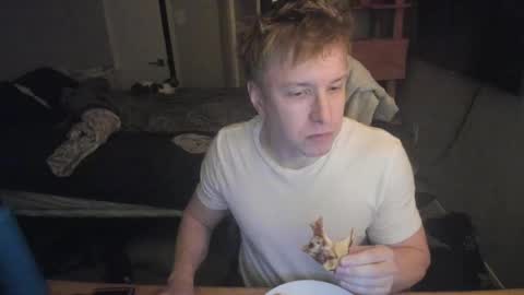 Snapshot of c00ki3m0nstr chatting on November 30, 2:48 am c00ki3m0nstr online show from November 30, 2:48 am