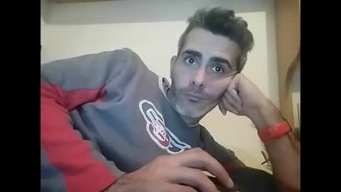 Snapshot of c0llinfarrell chatting on January 2, 7:07 pm Collin Farrel online show from January 2, 7:07 pm