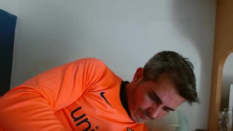 Snapshot of c0llinfarrell chatting on January 30, 1:31 pm Collin Farrel online show from January 30, 1:31 pm