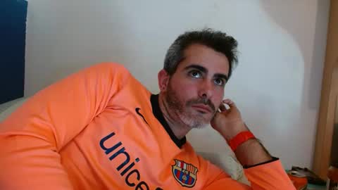 Snapshot of c0llinfarrell chatting on February 5, 11:55 am Collin Farrel online show from February 5, 11:55 am