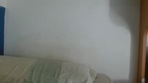 Snapshot of c0llinfarrell chatting on February 12, 1:06 pm Collin Farrel online show from February 12, 1:06 pm