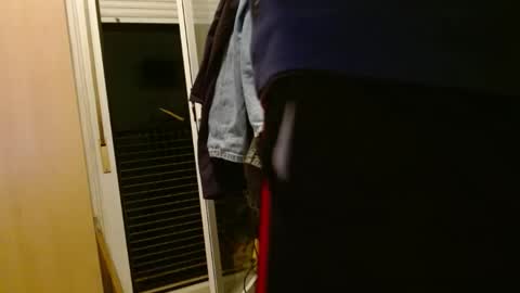 Snapshot of c0llinfarrell chatting on February 12, 10:59 pm Collin Farrel online show from February 12, 10:59 pm