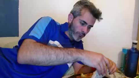 Snapshot of c0llinfarrell chatting on February 23, 9:05 pm Collin Farrel online show from February 23, 9:05 pm