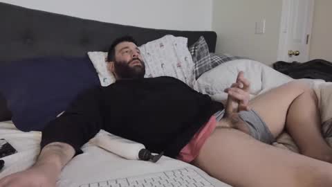 c2cmee online show from December 8, 3:10 am