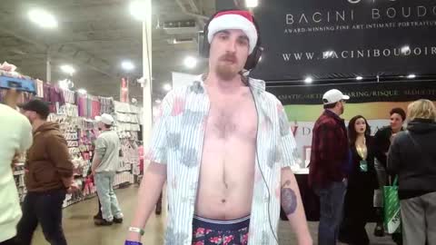 Snapshot of c4g992 chatting on December 7, 12:08 am c4g992 online show from December 7, 12:08 am