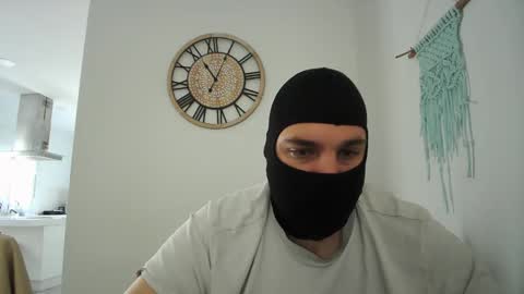 Snapshot of c66752837 chatting on May 7, 9:03 am clark kent online show from May 7, 9:03 am