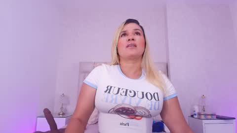 Carolina online show from April 14, 3:01 am