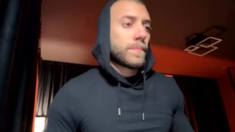 Snapshot of c_o_n_q_u_e_r chatting on September 22, 1:51 am CQ online show from September 22, 1:51 am