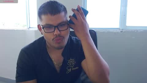 Snapshot of caballero_____ chatting on December 17, 10:00 pm INSTAGRAM CABALLERO 1998 online show from December 17, 10:00 pm