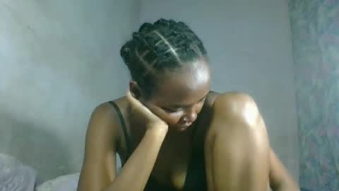 caella98 online show from April 6, 8:43 pm