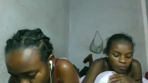 caella98 online show from April 13, 9:42 pm