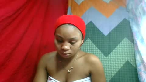 Snapshot of caella98 chatting on June 29, 10:15 am caella98 online show from June 29, 10:15 am