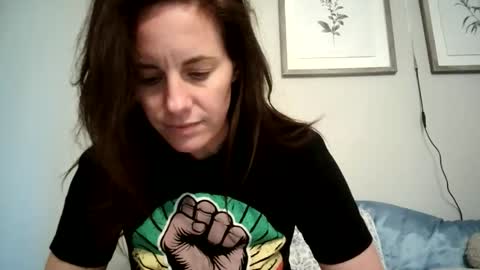 Caitie Citrine online show from October 28, 7:05 pm