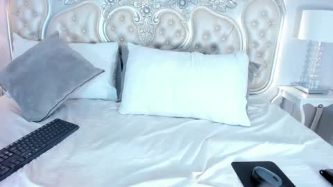 Snapshot of caitlyncouper chatting on January 23, 11:26 pm Caitlyn online show from January 23, 11:26 pm